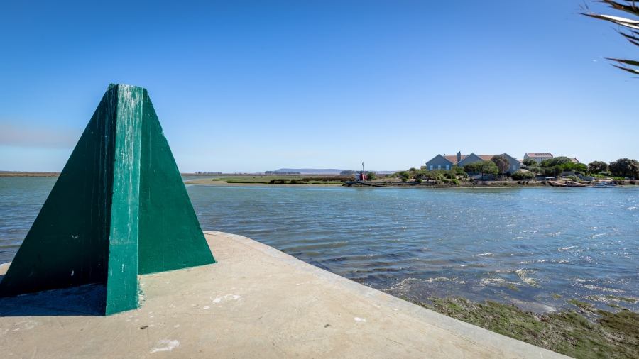 4 Bedroom Property for Sale in Port Owen Western Cape